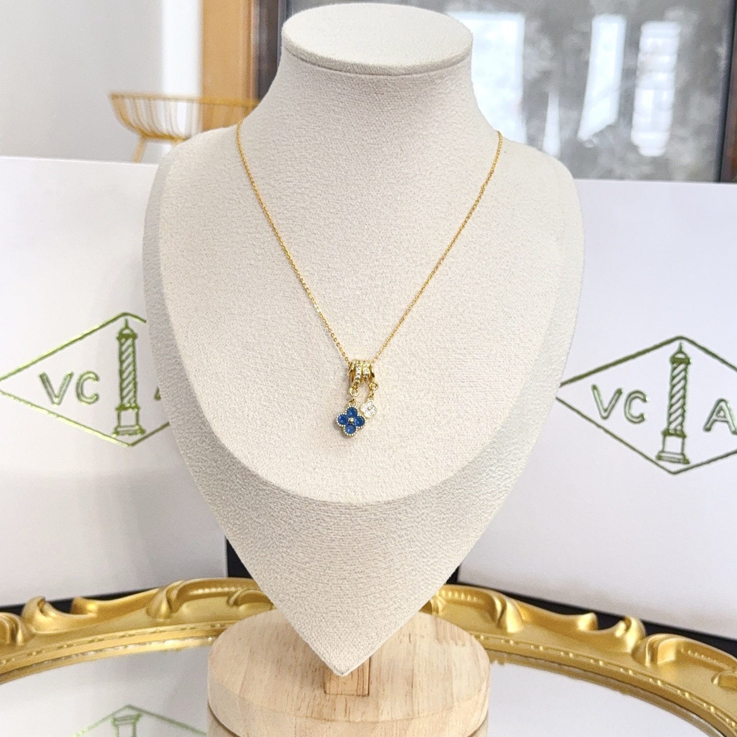 반클리프 아펠(Van Cleef & Arpels) 네잎클로버 목걸이 악세사리