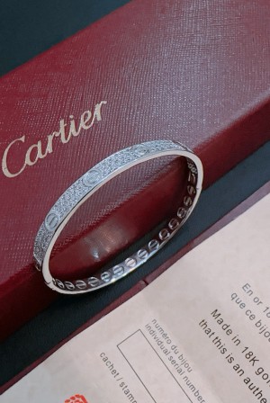 까르띠에(Cartier) 팔찌 악세사리