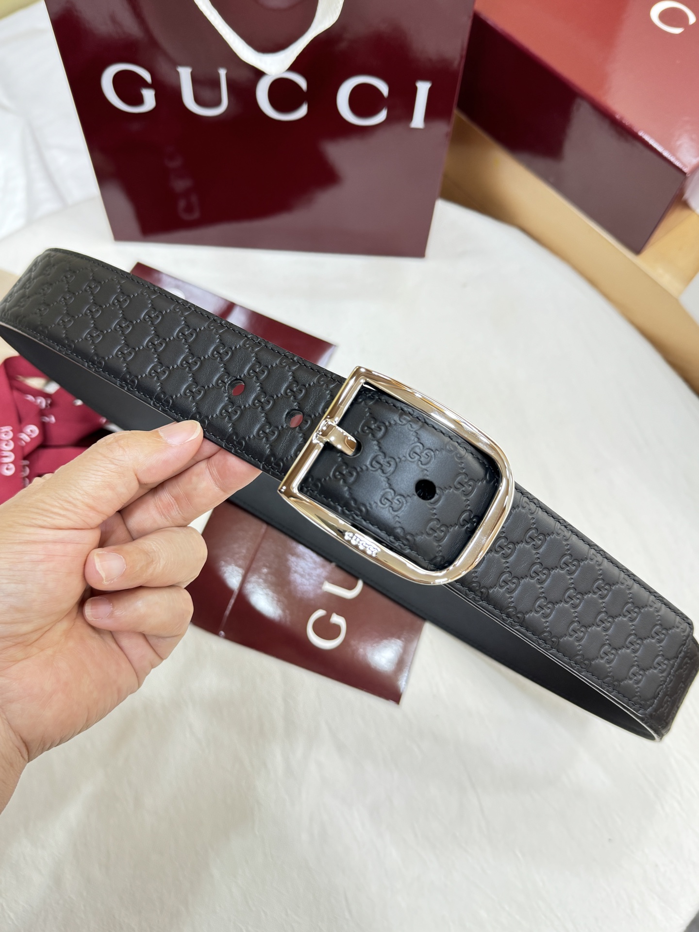 구찌(GUCCI) 프린트 핀 버클 벨트