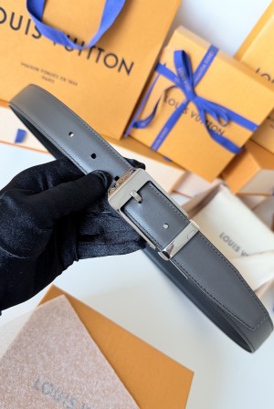 루이비통(LV) 모노그램 캔버스 리버시블 빈티지 실버 벨트