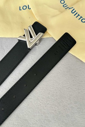 루이비통(LV) 여성 벨트 악세사리