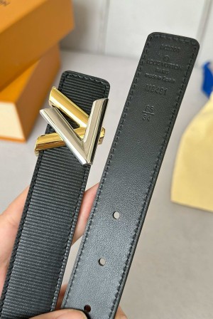 루이비통(LV) 여성 벨트 악세사리