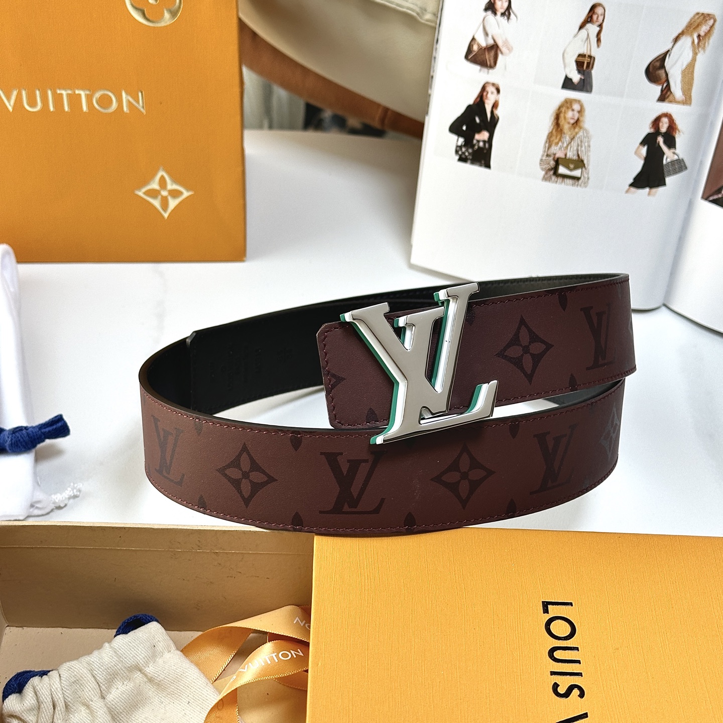 루이비통(LV) 남성 벨트 악세사리