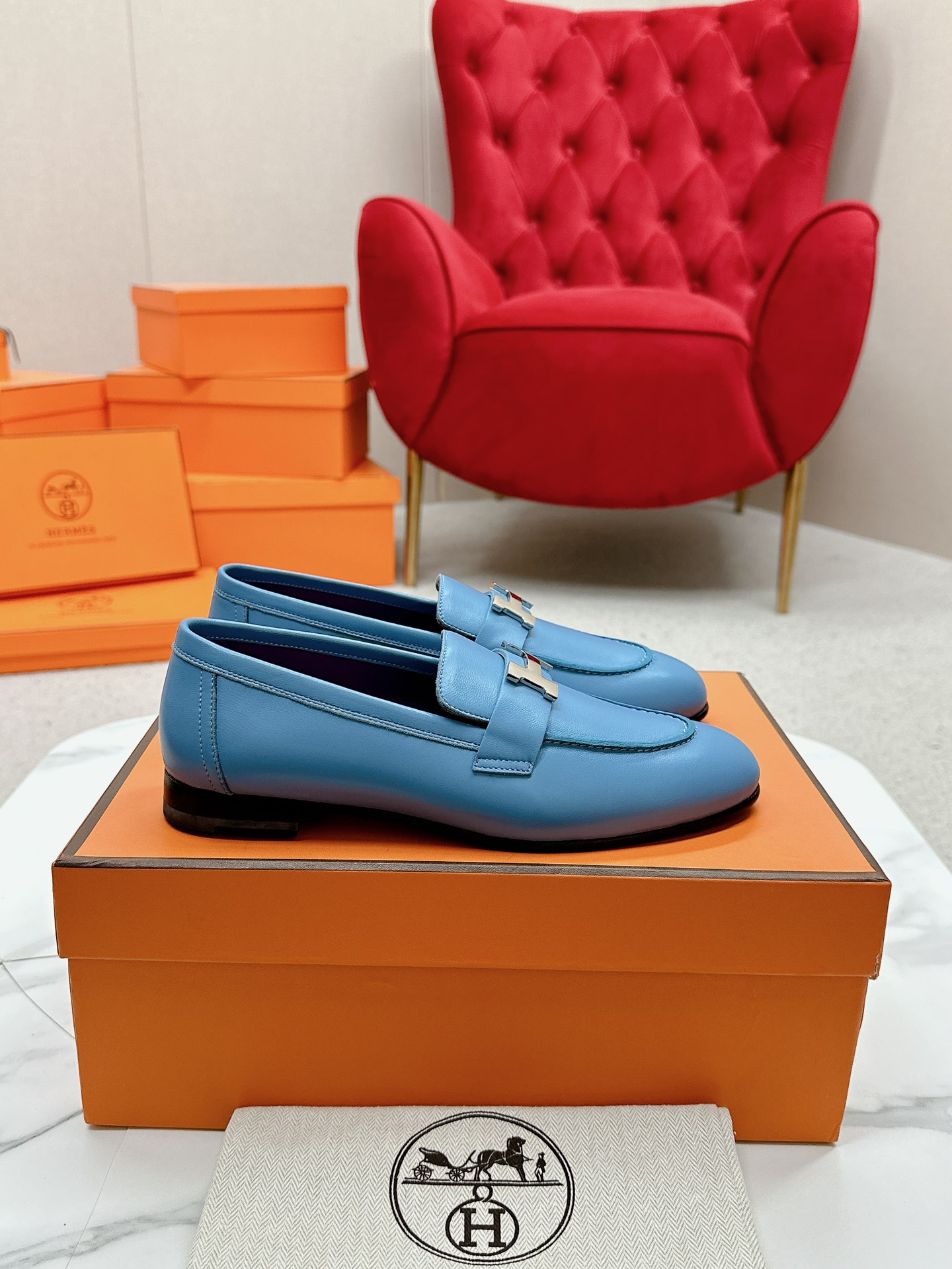 에르메스(HERMES) Destin 켈리 로퍼 신발