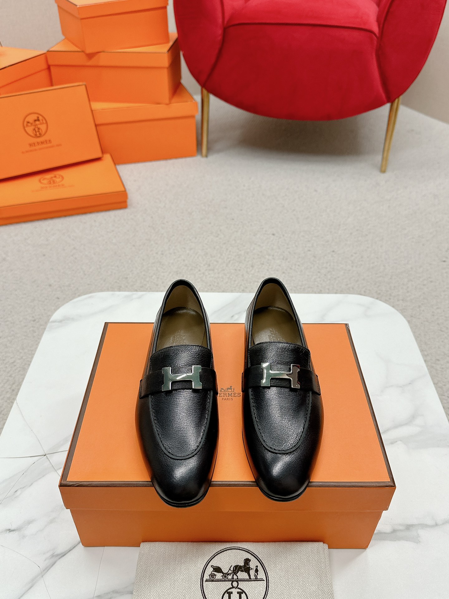 에르메스(HERMES) Destin 켈리 로퍼 신발