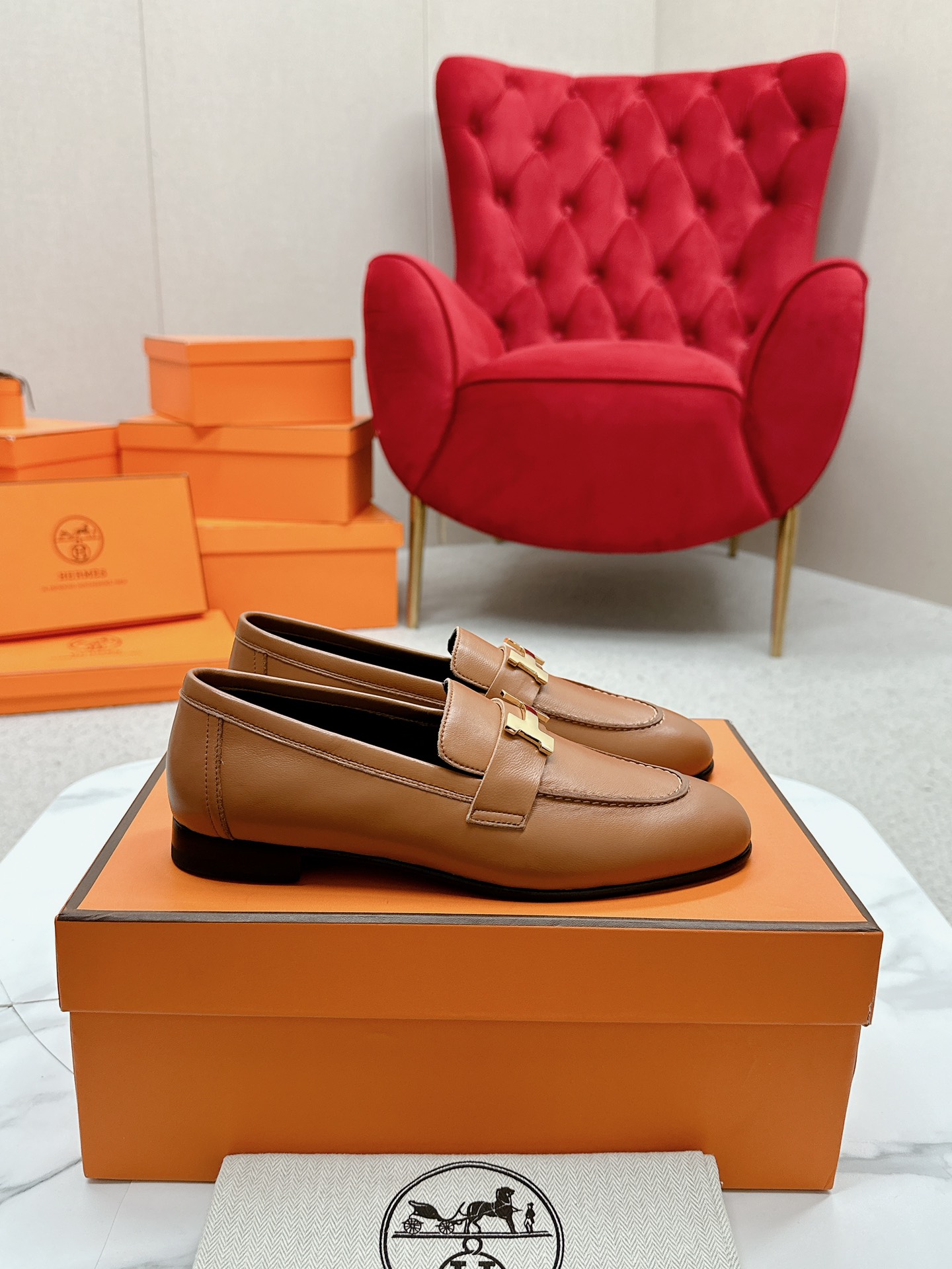 에르메스(HERMES) Destin 켈리 로퍼 신발