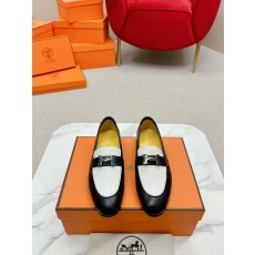 에르메스(HERMES) Destin 켈리 로퍼 신발