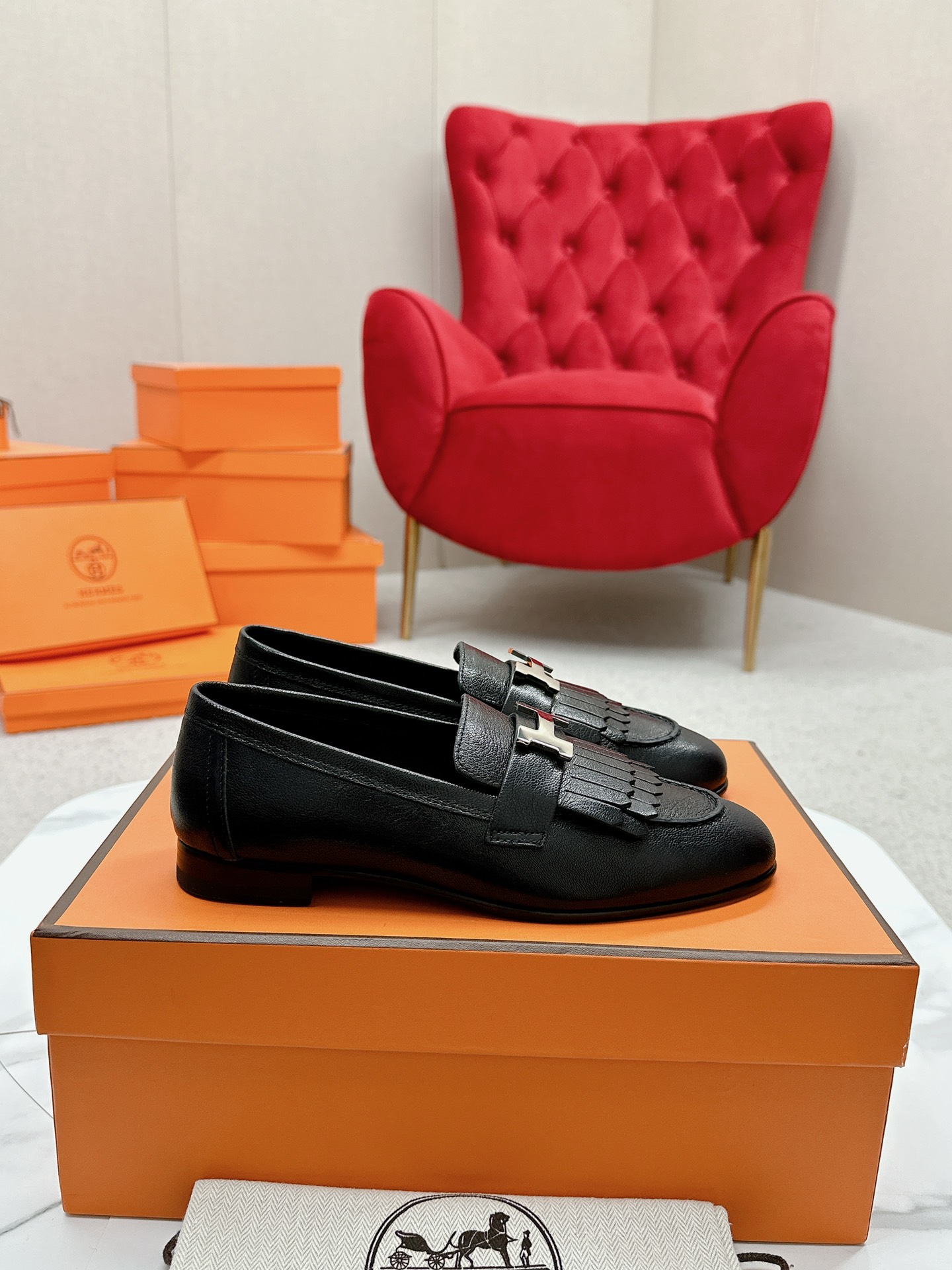 에르메스(HERMES) Destin 테슬 켈리 로퍼 신발