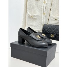 Chanel 샤넬 클래식 더블C 로고 힐 로퍼 구두 신발