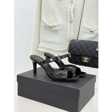 Chanel 샤넬 26C 카멜리아 더블C 오픈토 청키 힐 구두 샌들 신발