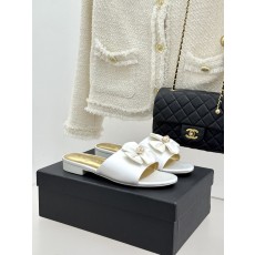 Chanel 샤넬 26C 더블 리본 스톤 로고 플랫 슬리퍼 샌들 신발
