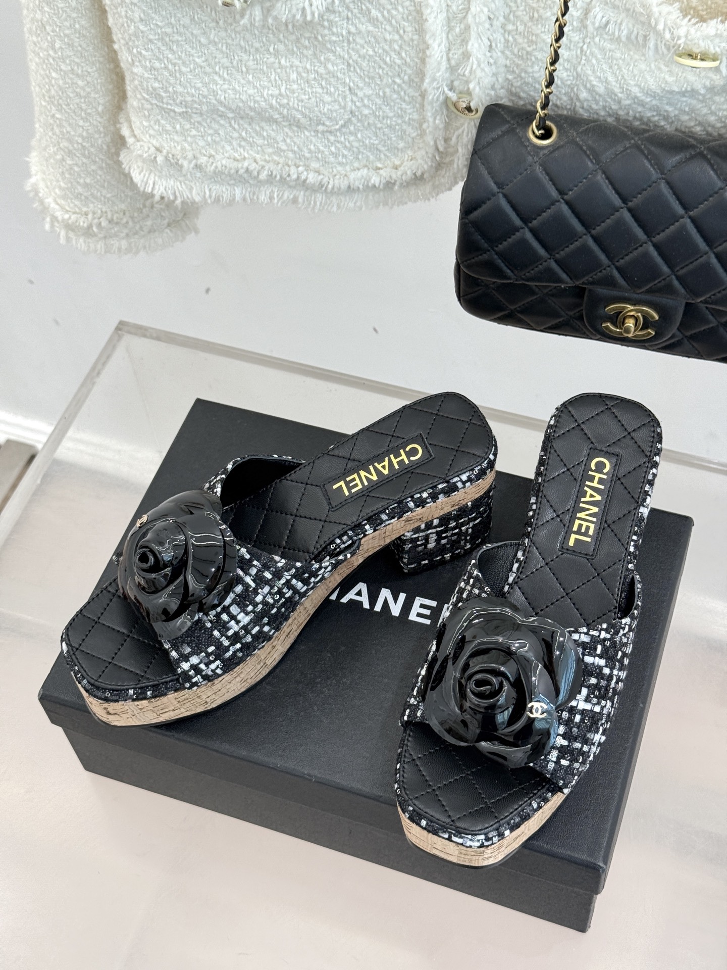 Chanel 26C 샤넬 카멜리아 우드톤 힐 굽 플랫폼 샌들 슬리퍼 신발
