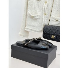 Chanel 샤넬 클래식 더블C 체인 뮬(블로퍼) 샌들 슬리퍼 신발