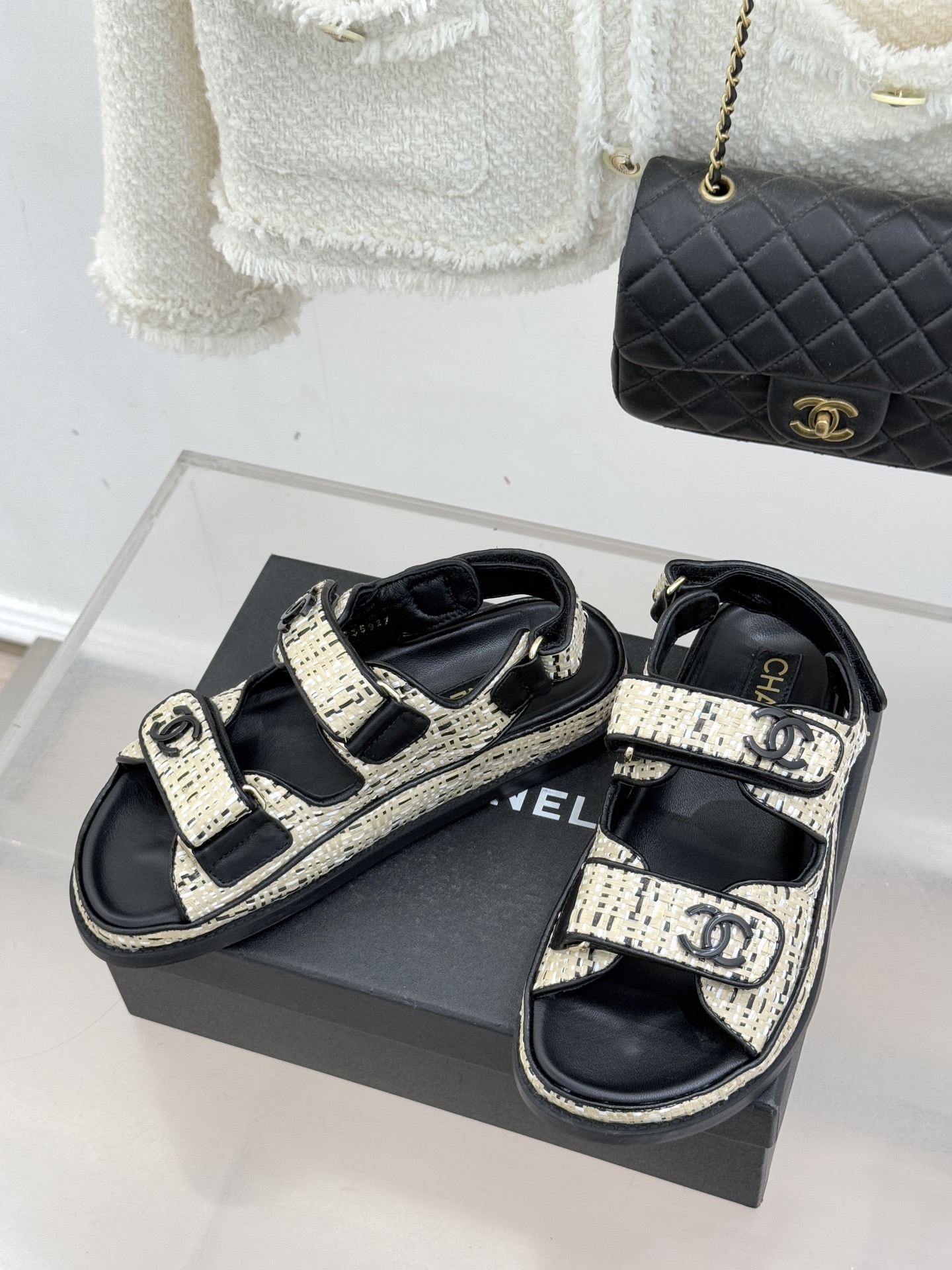 Chanel 클래식 더블C 벨크로 샌들 슬리퍼 신발