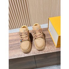 루이비통(LV) 커플 스니커즈 신발