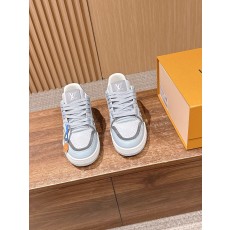 루이비통(LV) 커플 스니커즈 신발