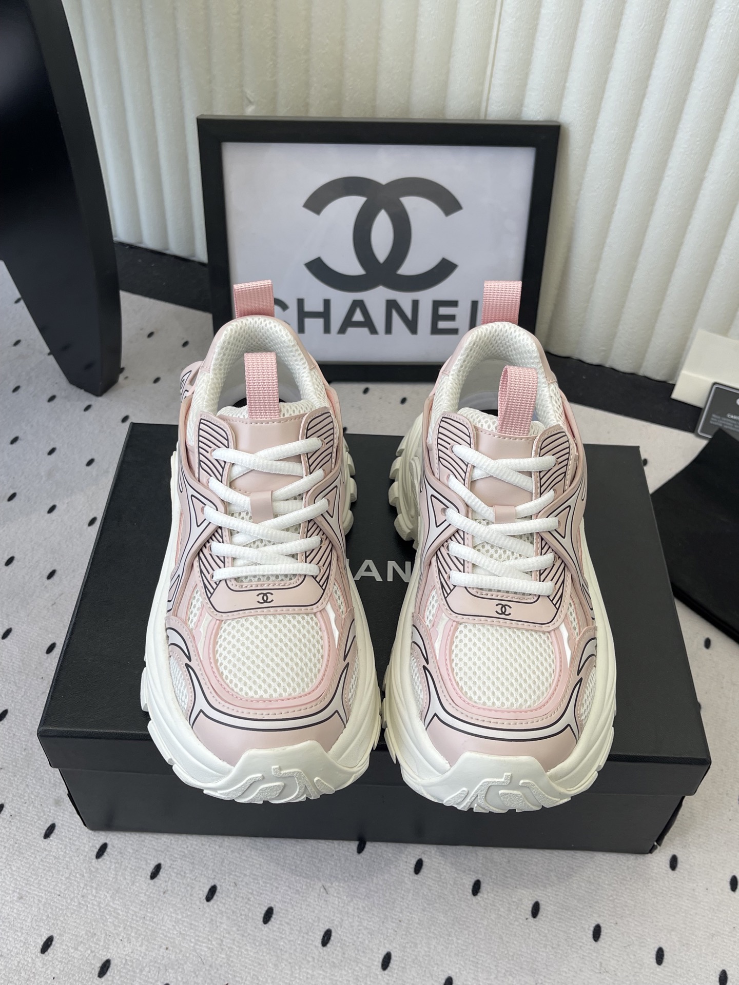 샤넬(CHANEL) 플랫폼 스니커즈 신발