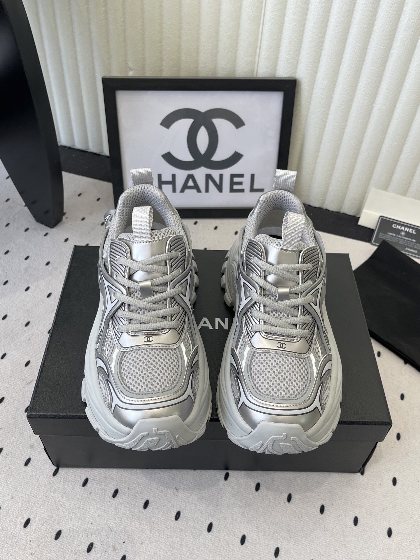 샤넬(CHANEL) 플랫폼 스니커즈 신발