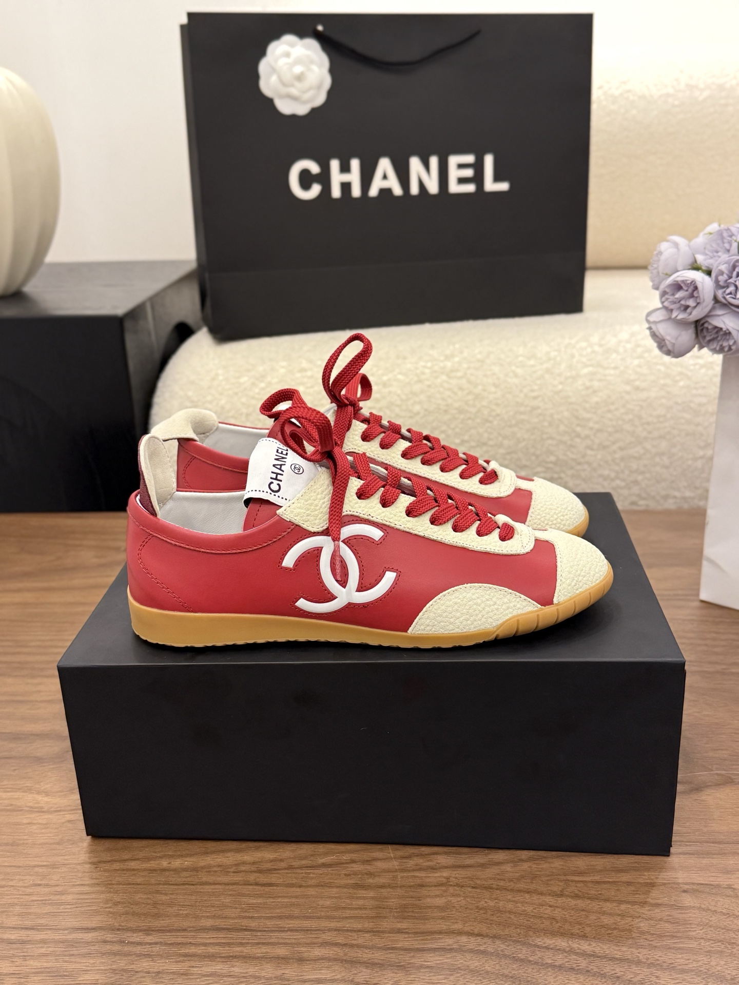 샤넬(CHANEL) 배색 스트랩 단화 신발