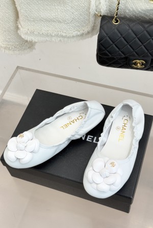 샤넬(CHANEL) 까멜리아 플랫 발레리나 신발