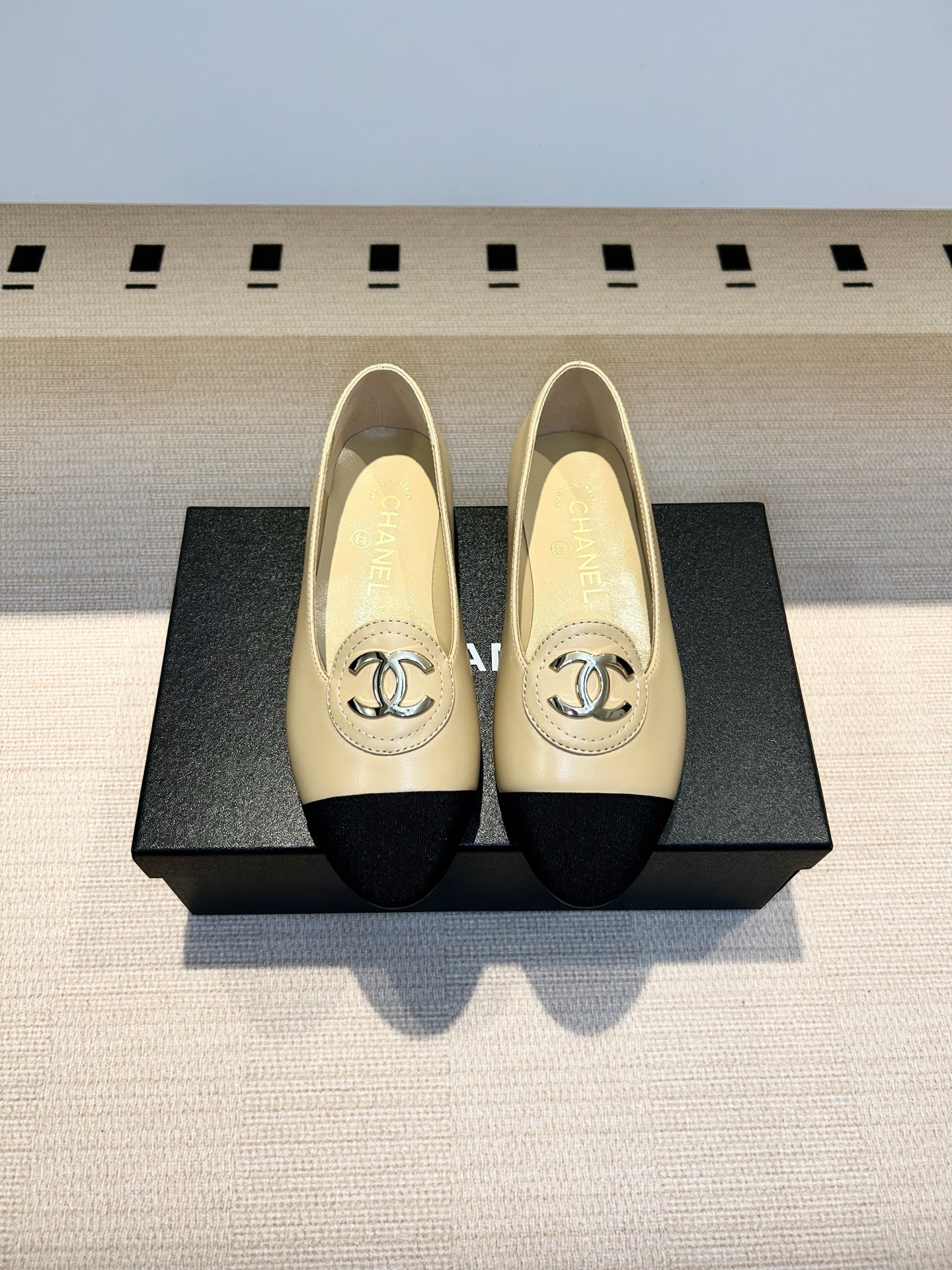 샤넬(CHANEL) 프렌치 로퍼 신발