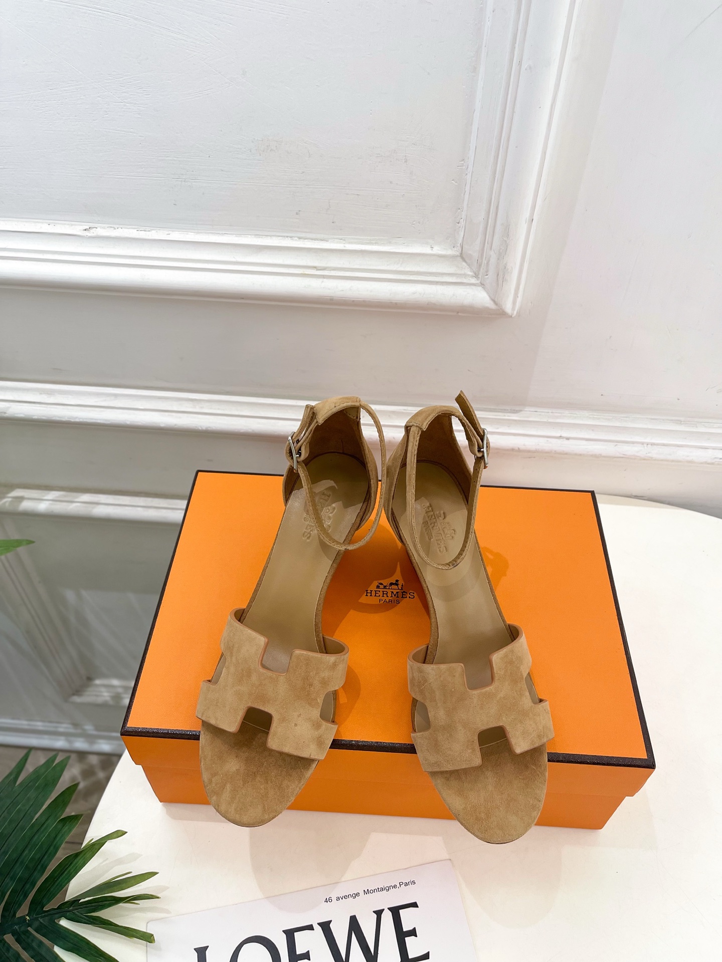 에르메스(HERMES) 스웨이드 웨지 샌들 신발