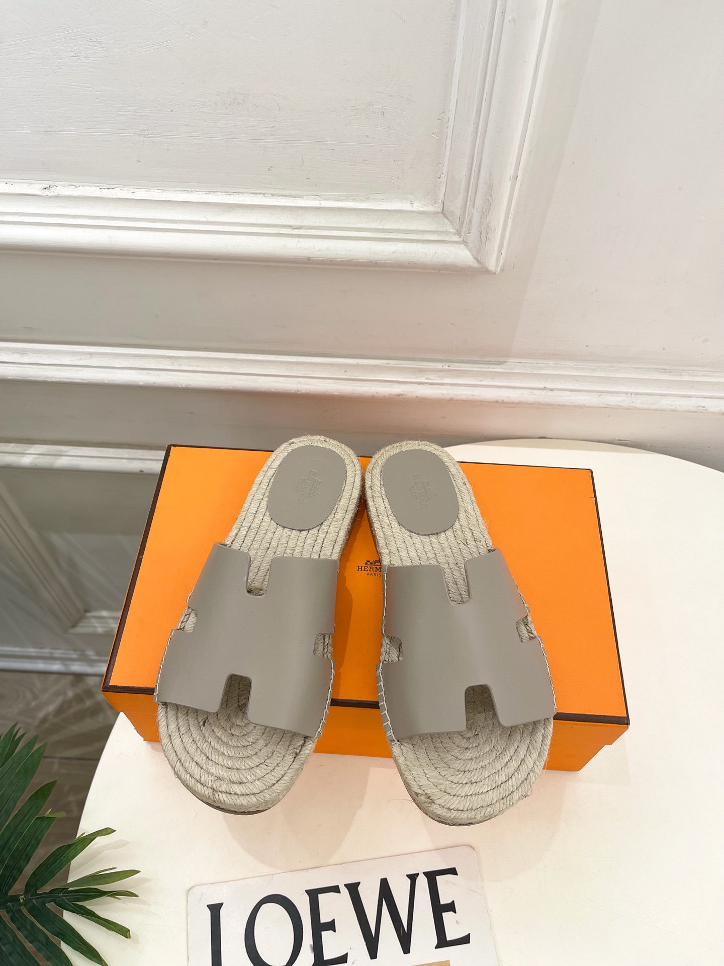 에르메스(HERMES) 커플 가죽 에스파드류 슬리퍼 신발