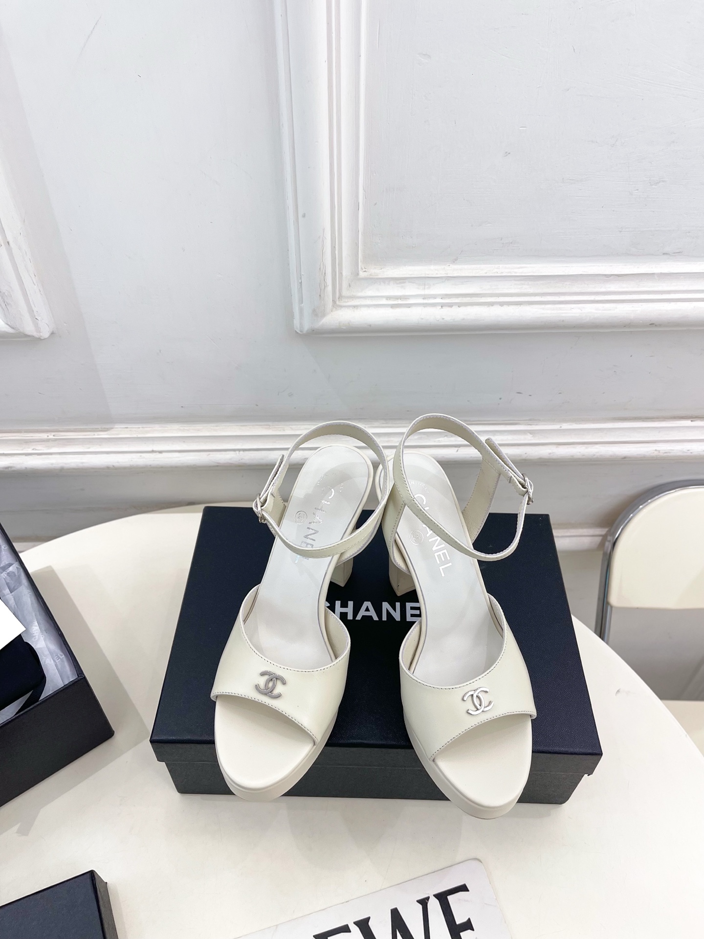 샤넬(CHANEL) 26SS 더블C 플랫폼 하이힐 샌들 신발