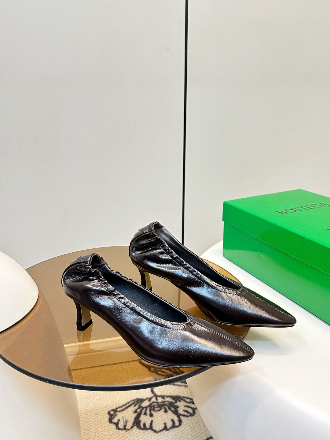 Bottega Veneta BV 보테가 베네타 '위치 슈즈' 키튼힐 구두 신발