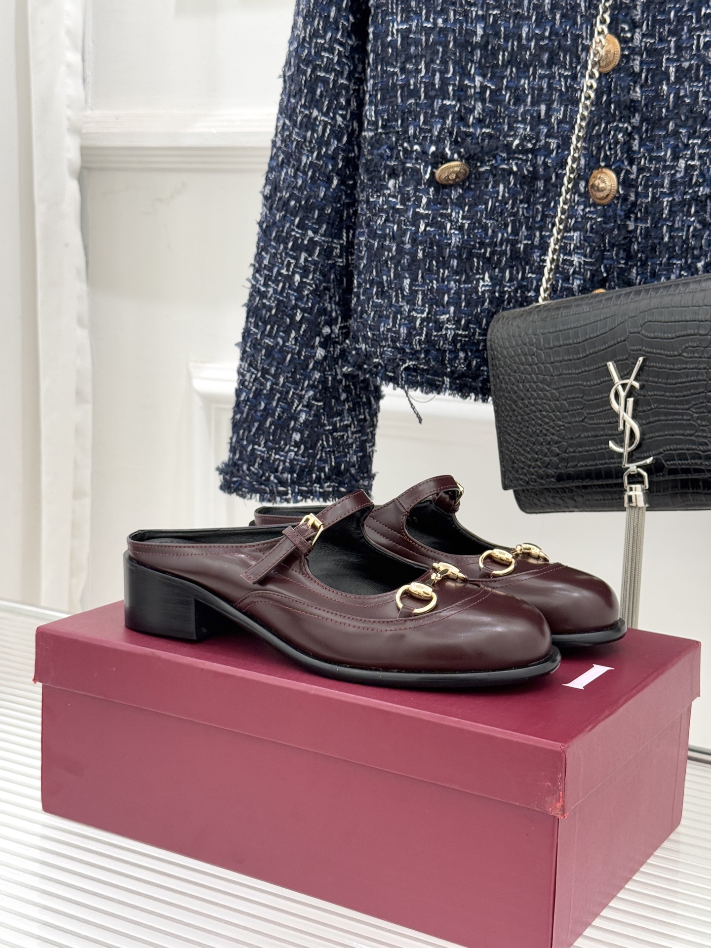 구찌(GUCCI) 메리제인 미들굽 뮬 신발