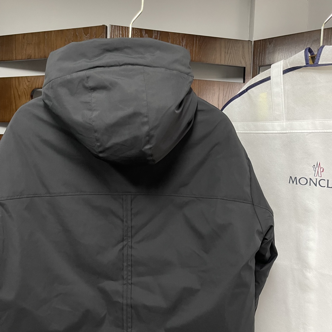 몽클레어 몽클레르(MONCLER) 후드 다운 패딩 의류