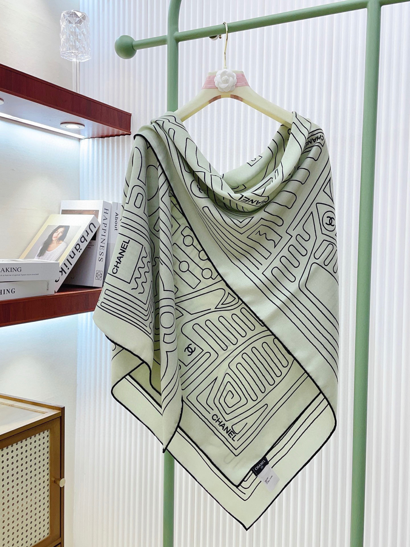 샤넬(CHANEL) 실크 캐시미어 목도리 스카프