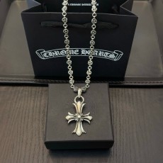 크롬하츠(Chrome Hearts) 복고 십자가 목걸이 악세사리