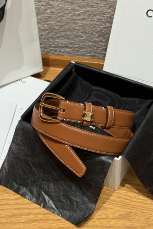 셀린느(Celine) 신상 양면 카프스킨 글로시 브라스 벨트