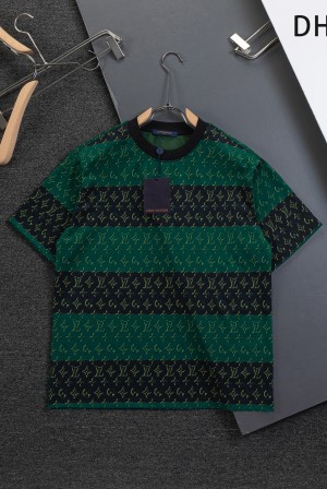 루이비통(LV) 컬러 블록 스트라이프 자수 티셔츠 의류