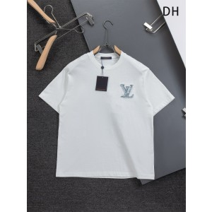 루이비통(LV) 워싱 데님 패치 & 레이저 번아웃 티셔츠 의류