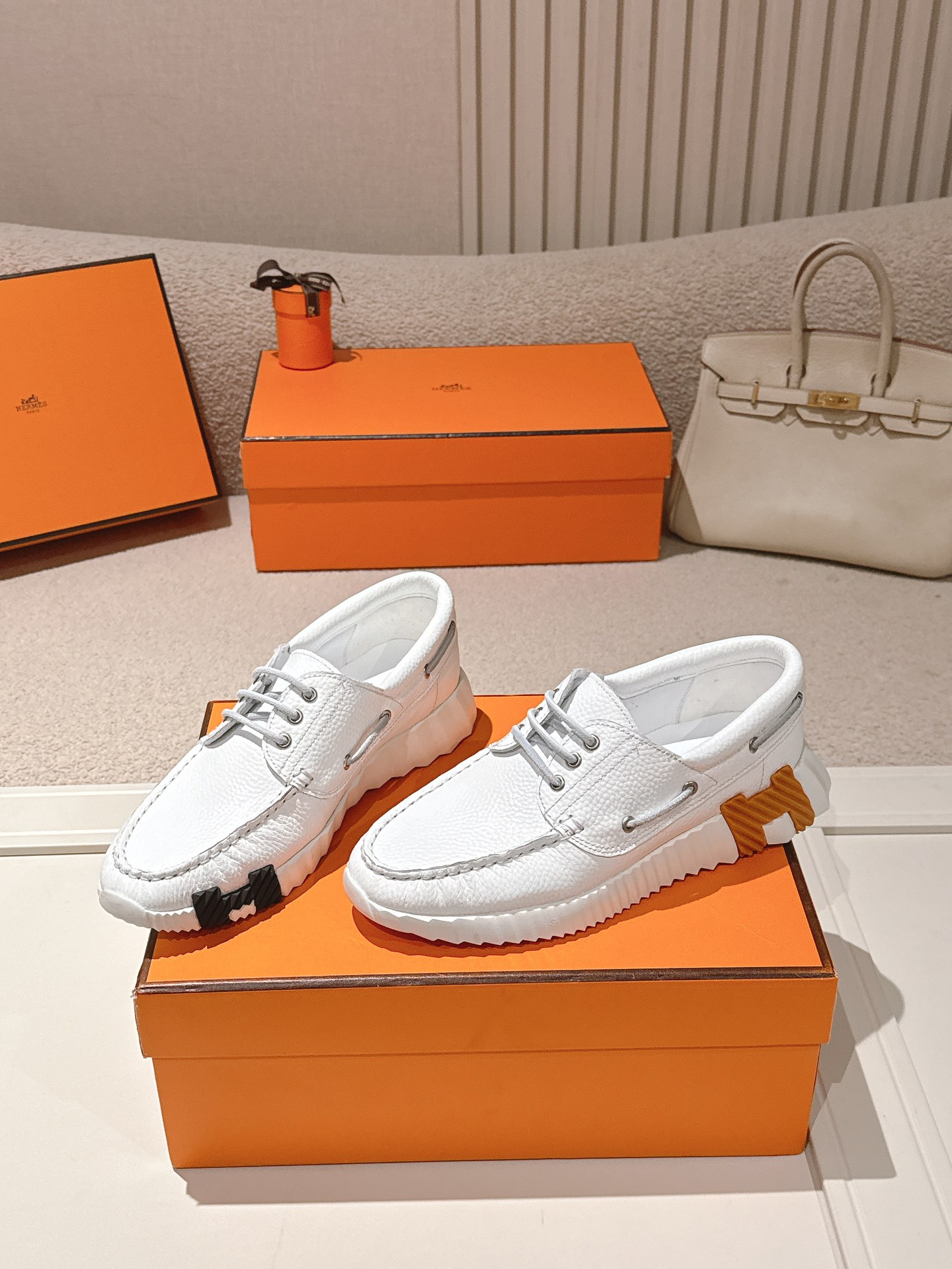 에르메스(HERMES) 커플 레저 스니커즈 신발