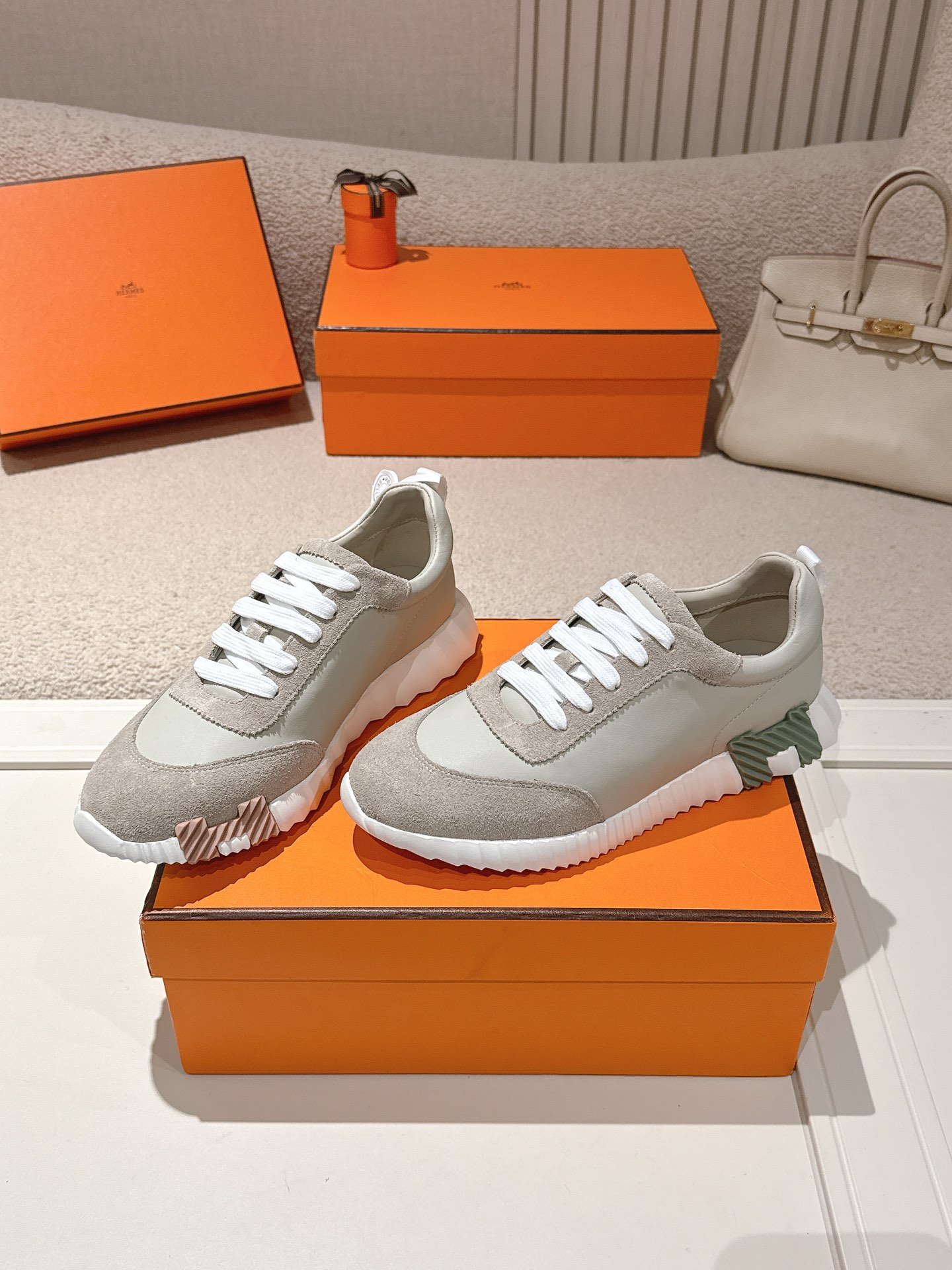 에르메스(HERMES) 클래식 커플 어글리 스니커즈 신발