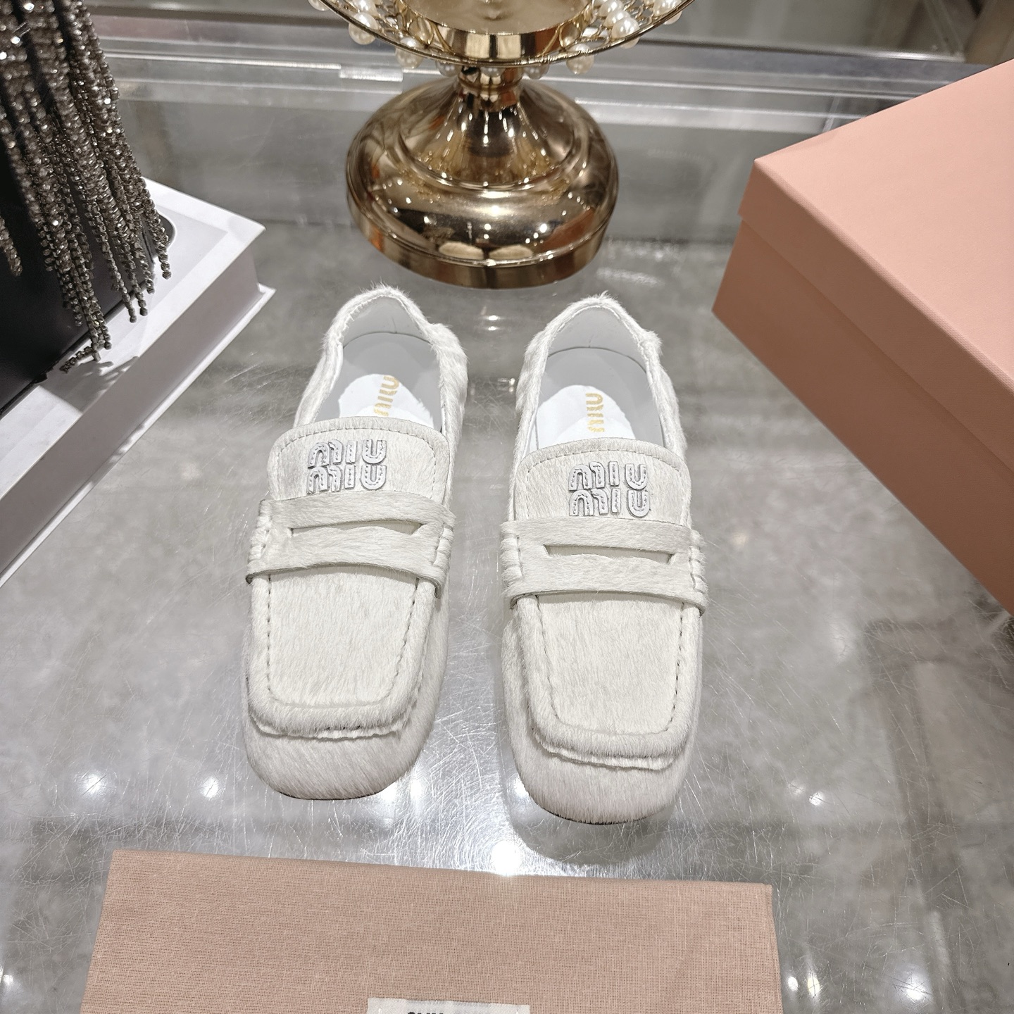 미우미우(miumiu) 슬립온 로퍼 단화 신발