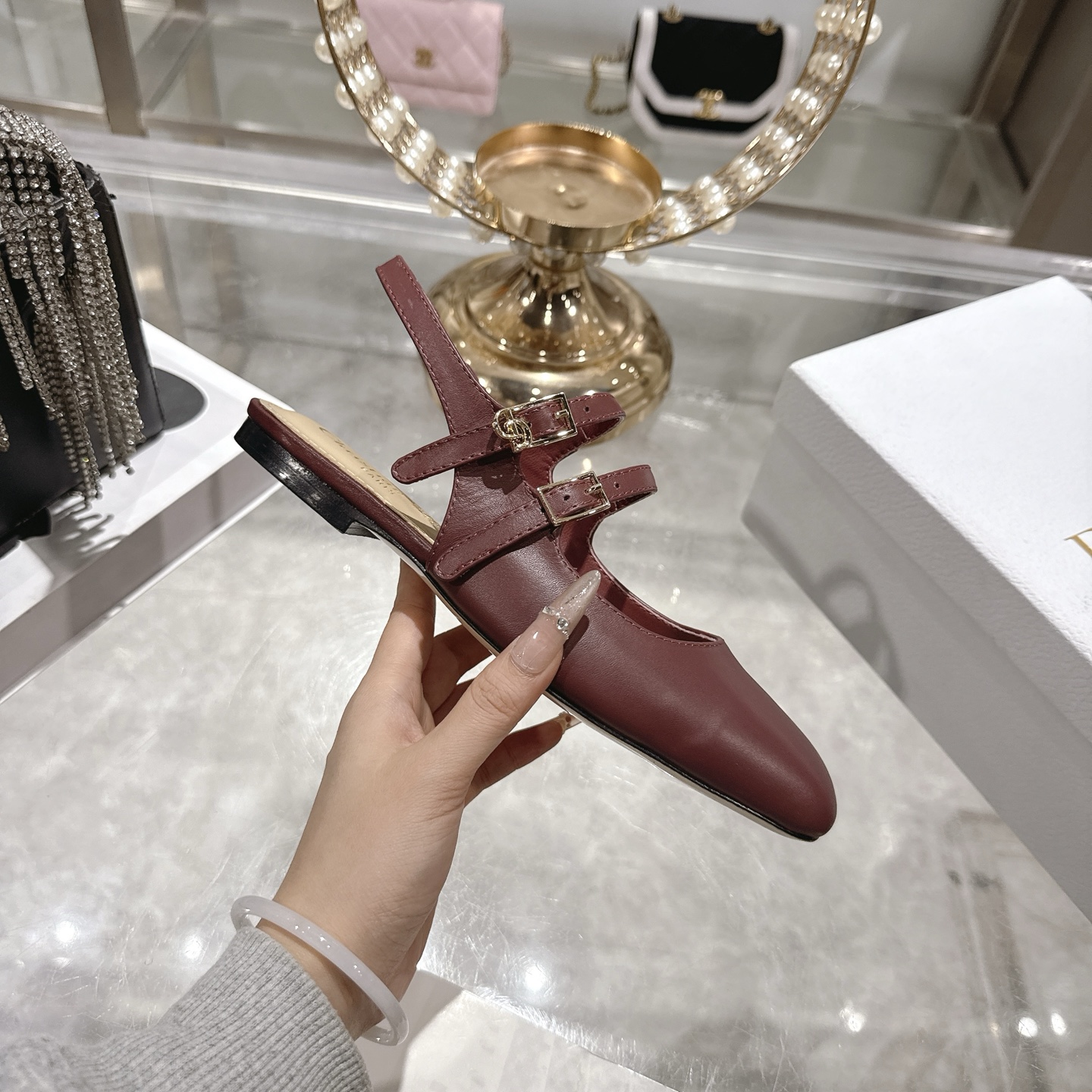 디올(Dior) CD 오트쿠튀르 셰리(Cherie) 메리제인 로퍼 샌들 단화 신발