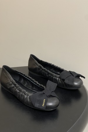 프라다(Prada) 프렌치 빅 리본 발레리나 플랫 슈즈 로퍼 단화 신발