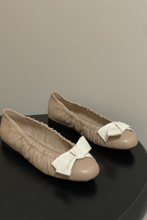 프라다(Prada) 프렌치 빅 리본 발레리나 플랫 슈즈 로퍼 단화 신발