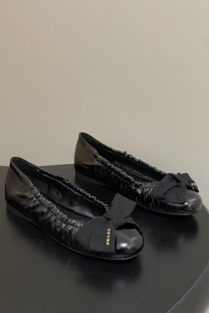 프라다(Prada) 프렌치 빅 리본 발레리나 플랫 슈즈 로퍼 단화 신발