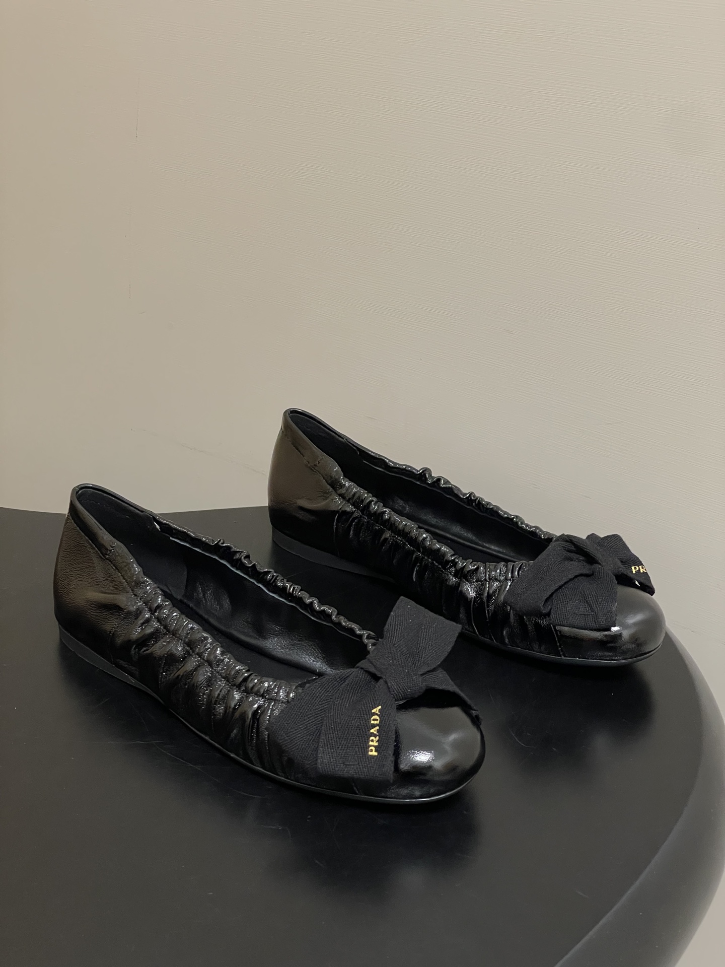 프라다(Prada) 프렌치 빅 리본 발레리나 플랫 슈즈 로퍼 단화 신발