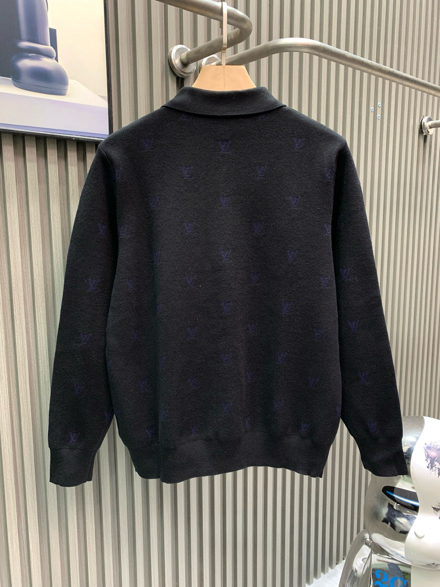 루이비통(LV) 울 폴로 카라 니트 의류