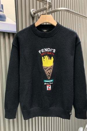 펜디(FENDI) 감자 니트 의류