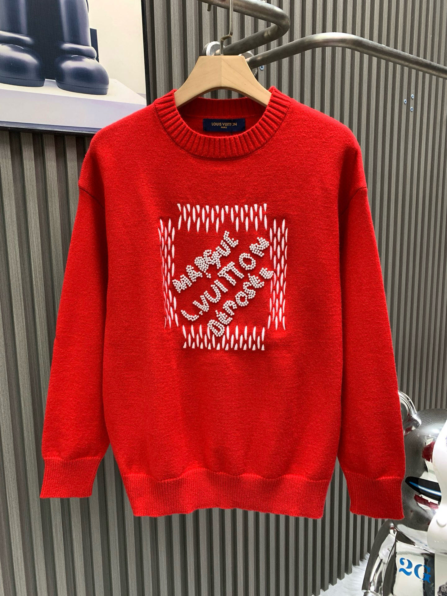 루이비통(LV) × 퍼렐 윌리엄스 수공 진주 자수 라운드 스웨트셔츠 의류