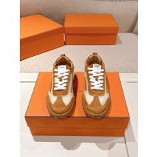 에르메스(HERMES) 스웨이드 고트 레더 스니커즈 신발