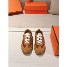 에르메스(HERMES) 스웨이드 고트 레더 스니커즈 신발