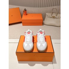 에르메스(HERMES) 스웨이드 고트 레더 스니커즈 신발